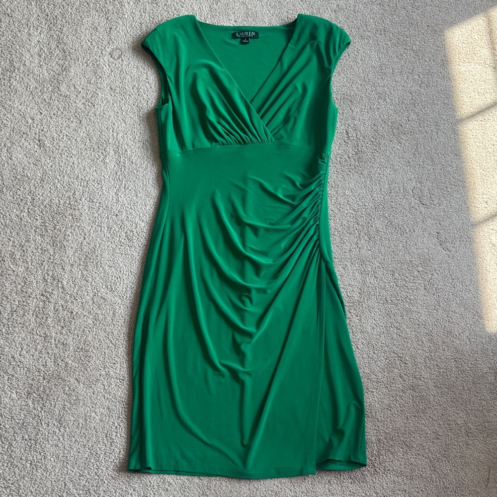Lauren Ralph Lauren Emerald Green Ruched V-Neck Midi Dress